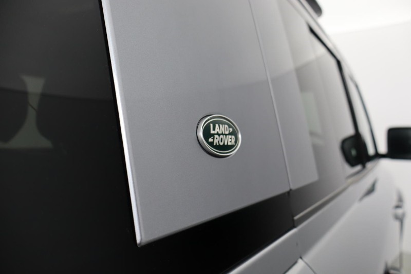 Used Land Rover Defender 2022 for sale - 77715018: Photo 29