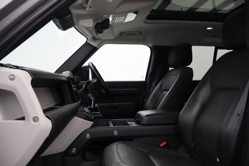 Used Land Rover Defender 2022 for sale - 77715018: Photo 3