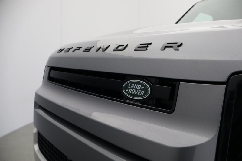 Used Land Rover Defender 2022 for sale - 77715018: Photo 32