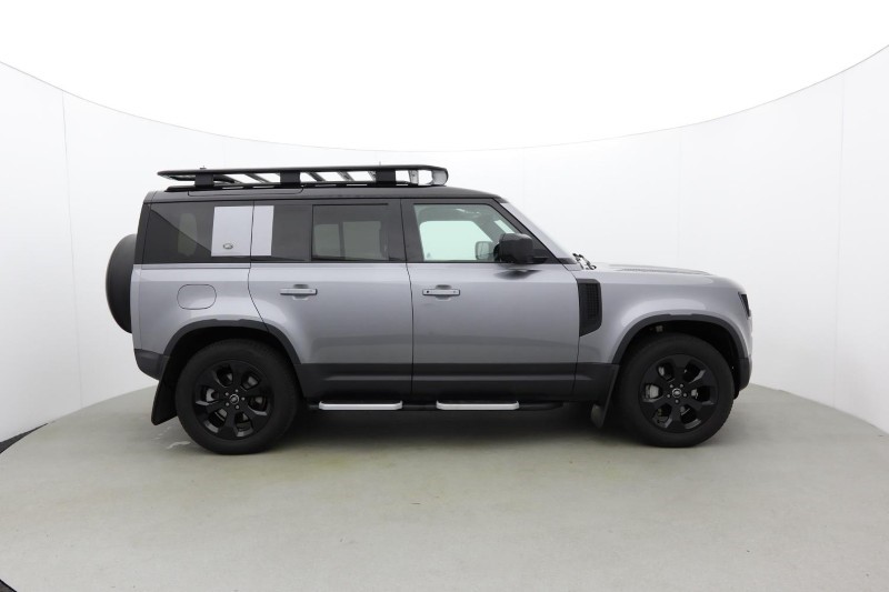 Used Land Rover Defender 2022 for sale - 77715018: Photo 5