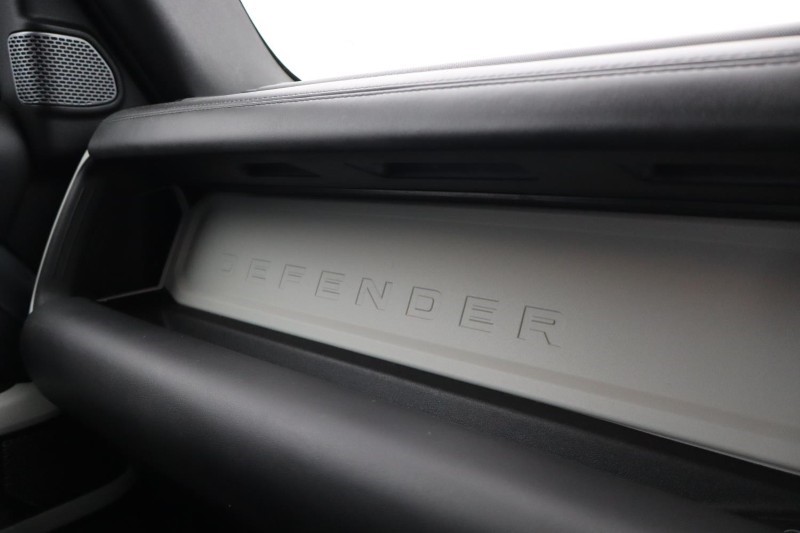 Used Land Rover Defender 2022 for sale - 77715018: Photo 51