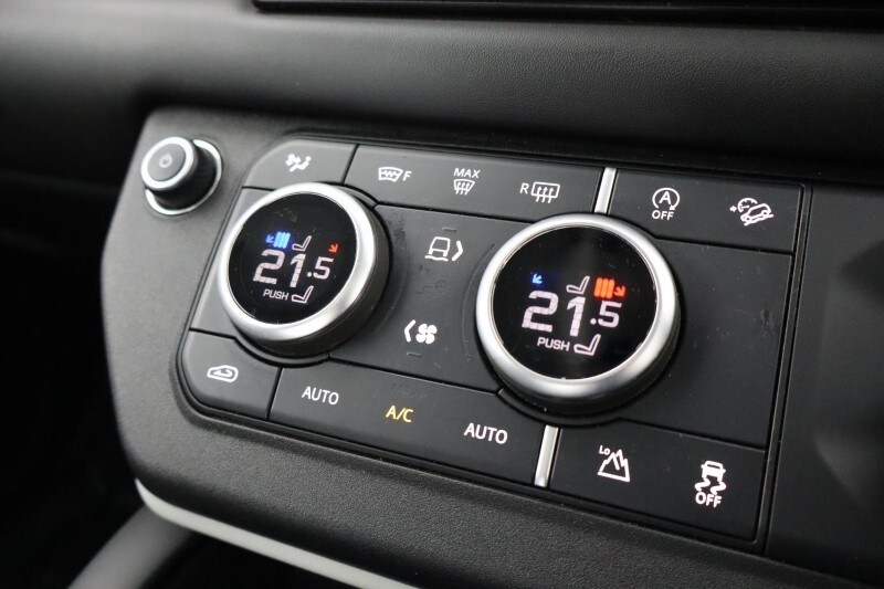 Used Land Rover Defender 2022 for sale - 77715018: Photo 53