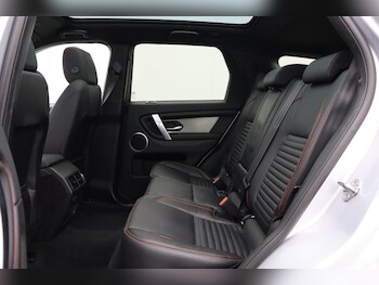 Used Land Rover Discovery Sport 2022 for sale - 77225318: Photo