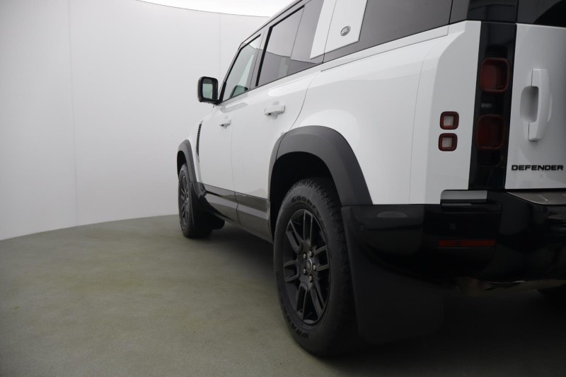 Used Land Rover Defender 2023 for sale - 78199128: Photo 25