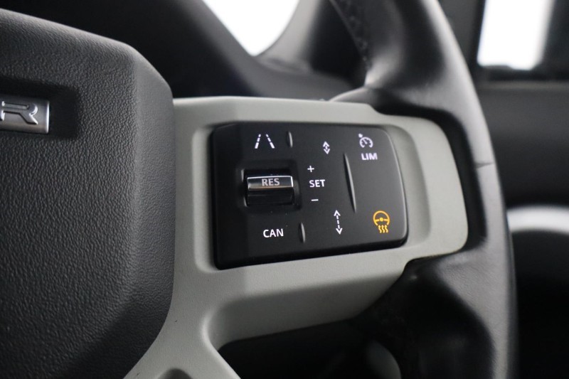 Used Land Rover Defender 2023 for sale - 78199128: Photo 44