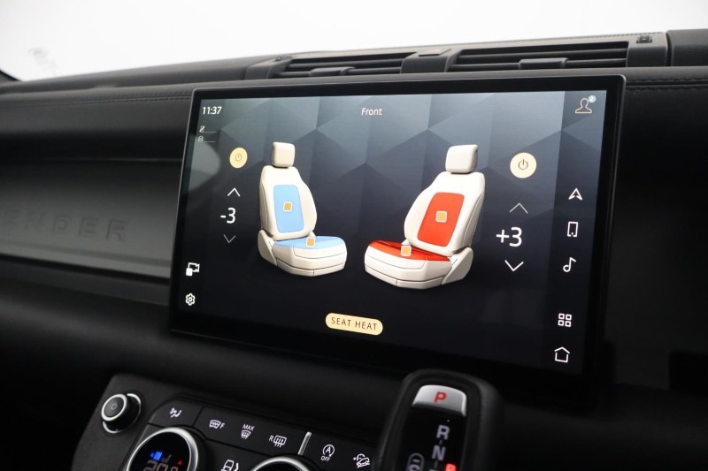 Used Land Rover Defender 2023 for sale - 78199128: Photo 48