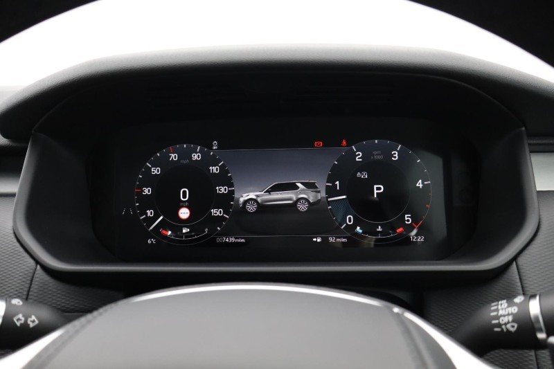 Used Land Rover Discovery 2025 for sale - 76981893: Photo 16