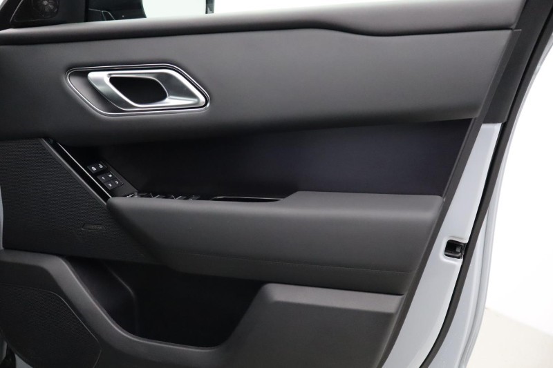 Used Land Rover Range Rover Velar 2025 for sale - 77592356: Photo 31