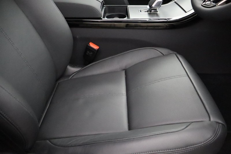 Used Land Rover Range Rover Velar 2025 for sale - 77592356: Photo 32