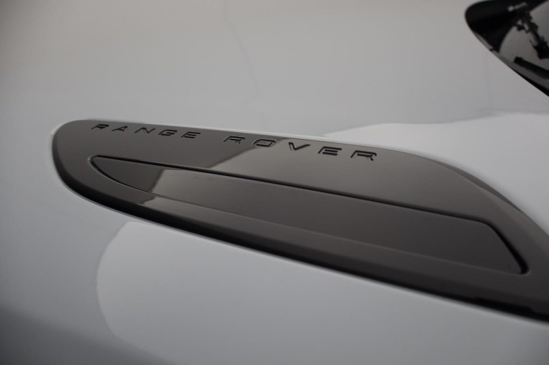 Used Land Rover Range Rover Velar 2025 for sale - 77592356: Photo 40