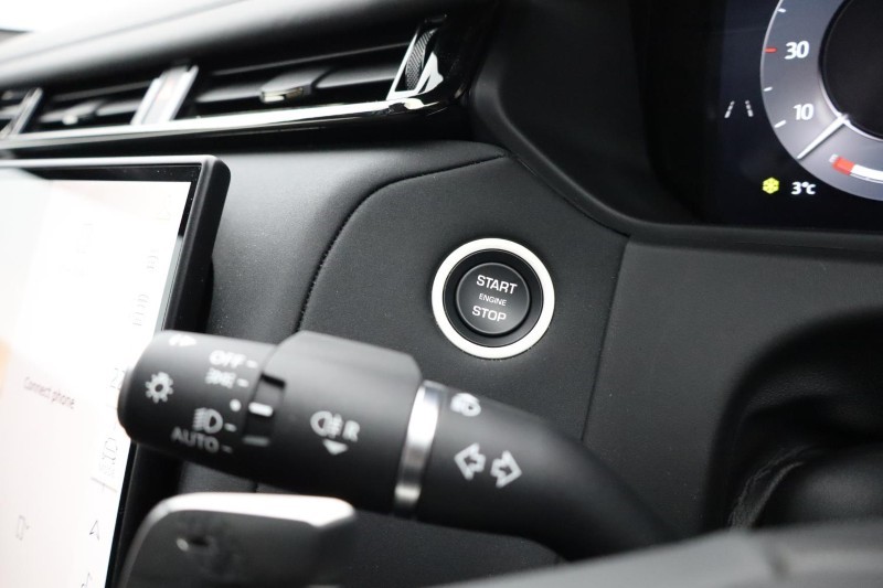 Used Land Rover Range Rover Velar 2025 for sale - 77592356: Photo 49