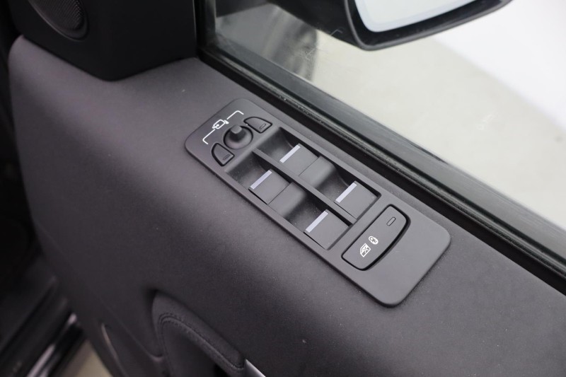 Used Land Rover Discovery Sport 2024 for sale - 77195356: Photo 28