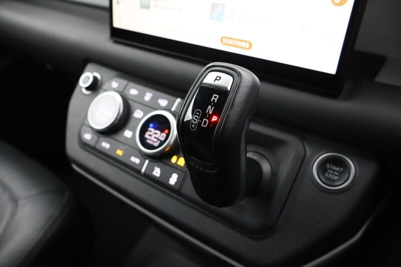 Used Land Rover Defender 2022 for sale - 77420512: Photo 13