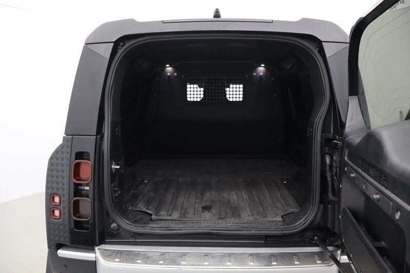 Used Land Rover Defender 2022 for sale - 77420512: Photo 18