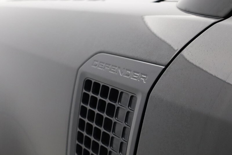 Used Land Rover Defender 2022 for sale - 77420512: Photo 26