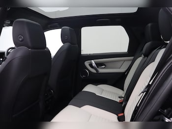 Used Land Rover Discovery Sport 2026 for sale - 79420931: Photo