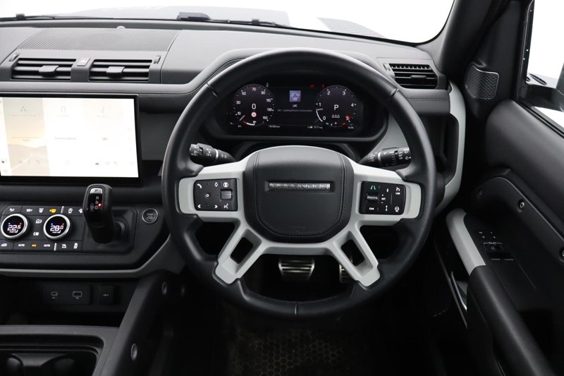 Used Land Rover Defender 2023 for sale - 77504472: Photo 15
