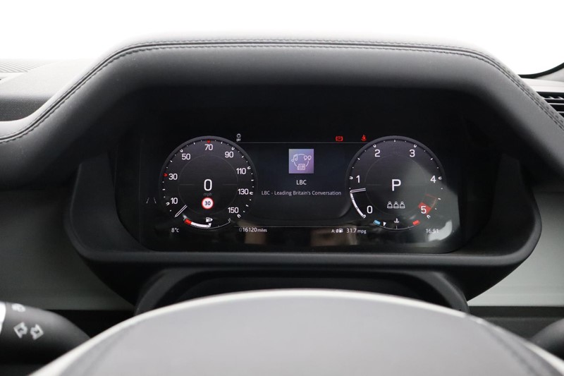 Used Land Rover Defender 2023 for sale - 77504472: Photo 16