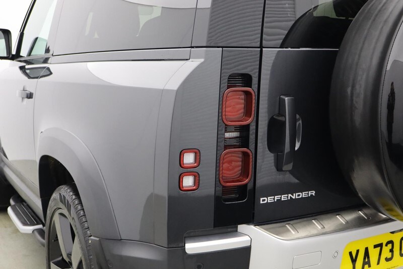 Used Land Rover Defender 2023 for sale - 77504472: Photo 19