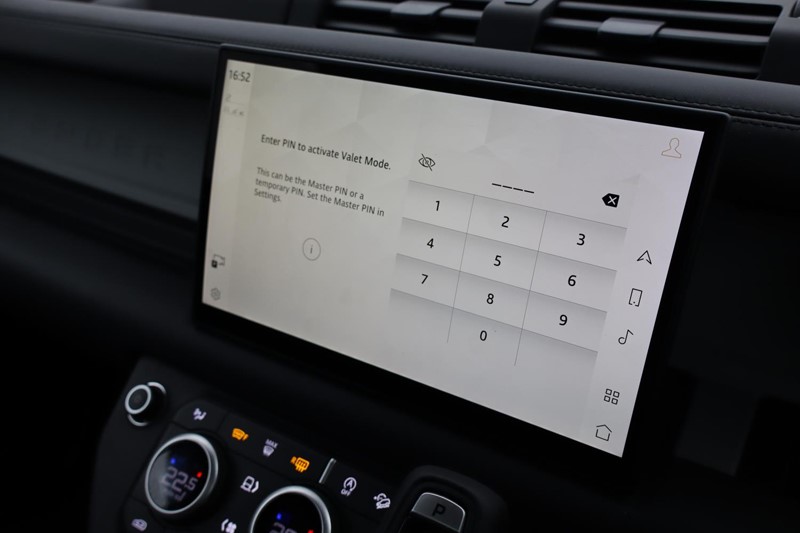 Used Land Rover Defender 2023 for sale - 77504472: Photo 36