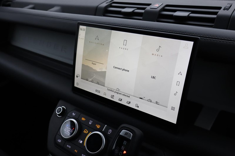 Used Land Rover Defender 2023 for sale - 77504472: Photo 41