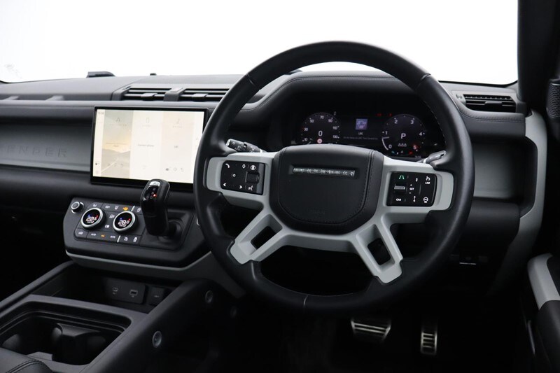 Used Land Rover Defender 2023 for sale - 77504472: Photo 42