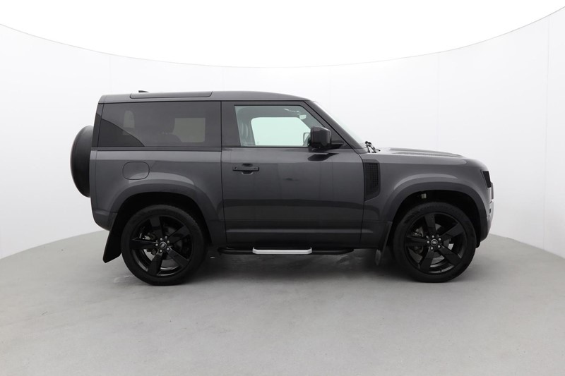 Used Land Rover Defender 2023 for sale - 77504472: Photo 5