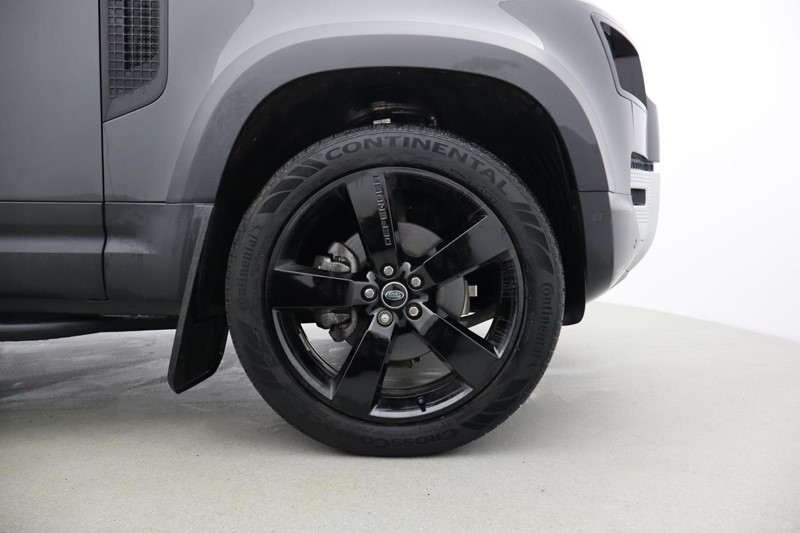 Used Land Rover Defender 2023 for sale - 77504472: Photo 8