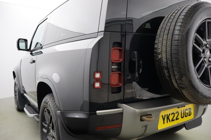 Used Land Rover Defender 2022 for sale - 77774597: Photo 17