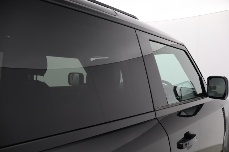 Used Land Rover Defender 2022 for sale - 77774597: Photo 22