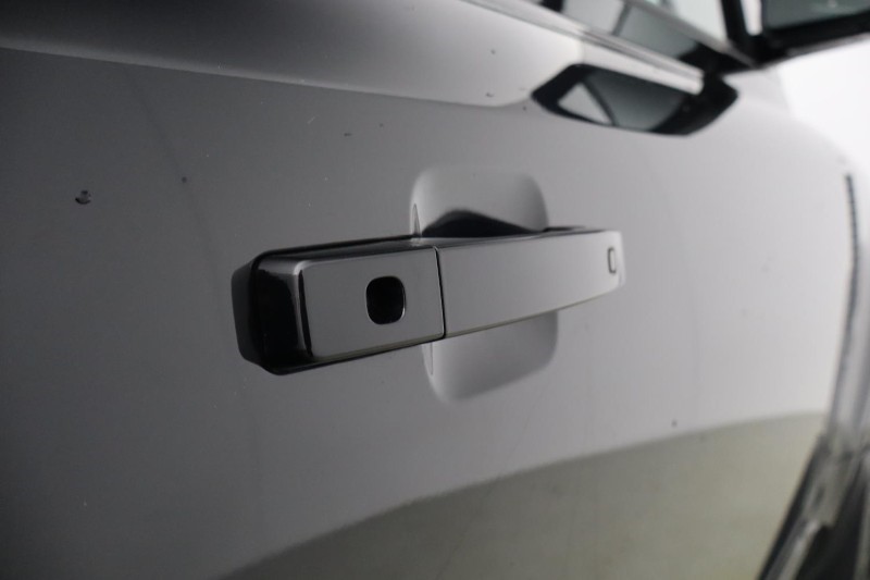 Used Land Rover Defender 2022 for sale - 77774597: Photo 23