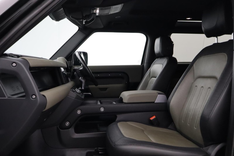 Used Land Rover Defender 2022 for sale - 77774597: Photo 29