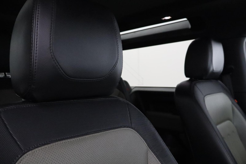 Used Land Rover Defender 2022 for sale - 77774597: Photo 33