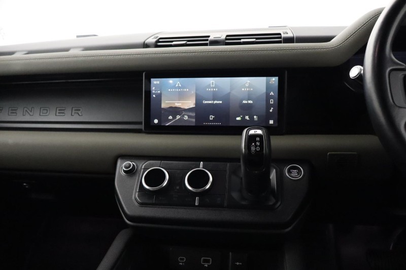 Used Land Rover Defender 2022 for sale - 77774597: Photo 40