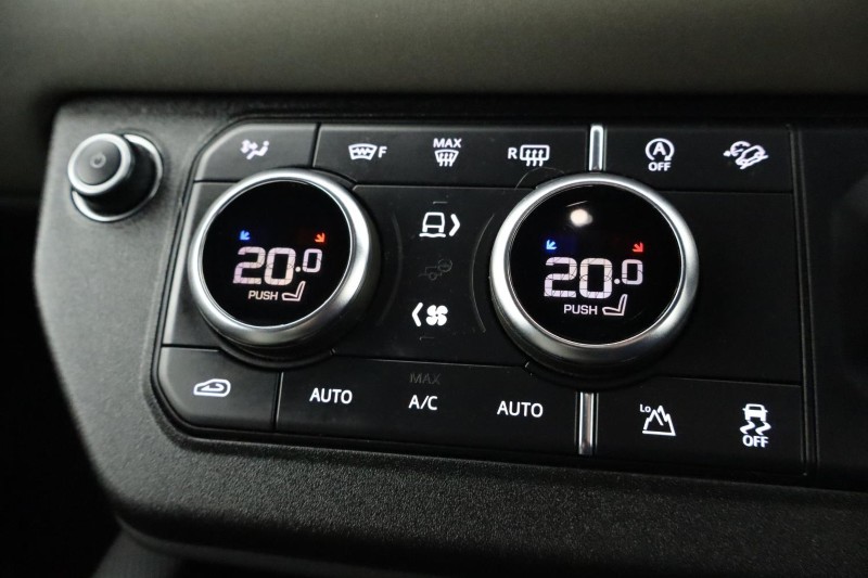 Used Land Rover Defender 2022 for sale - 77774597: Photo 44