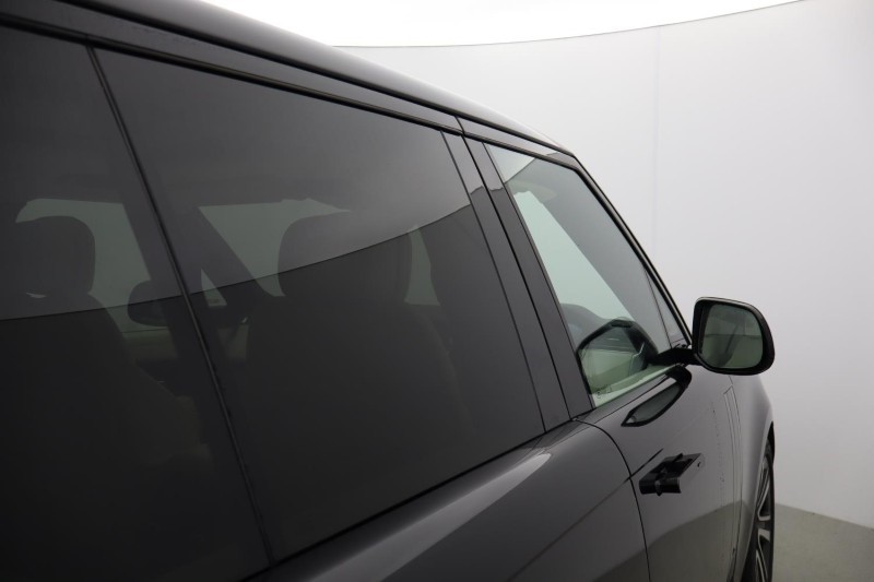 Used Land Rover Range Rover 2024 for sale - 76982516: Photo 27