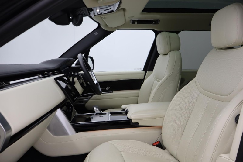 Used Land Rover Range Rover 2024 for sale - 76982516: Photo 3