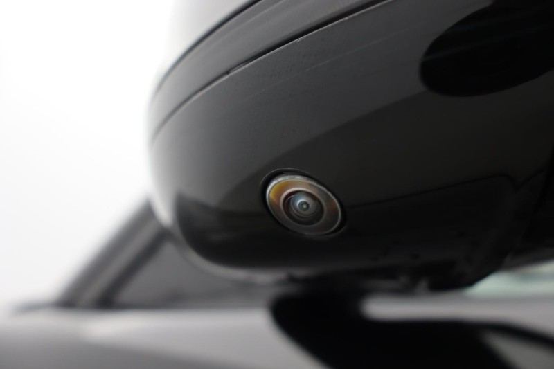 Used Land Rover Range Rover 2024 for sale - 76982516: Photo 32