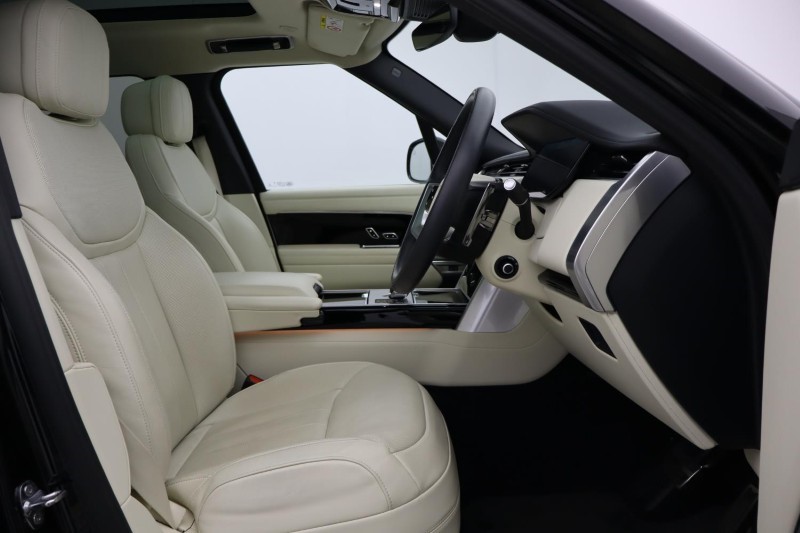 Used Land Rover Range Rover 2024 for sale - 76982516: Photo 40