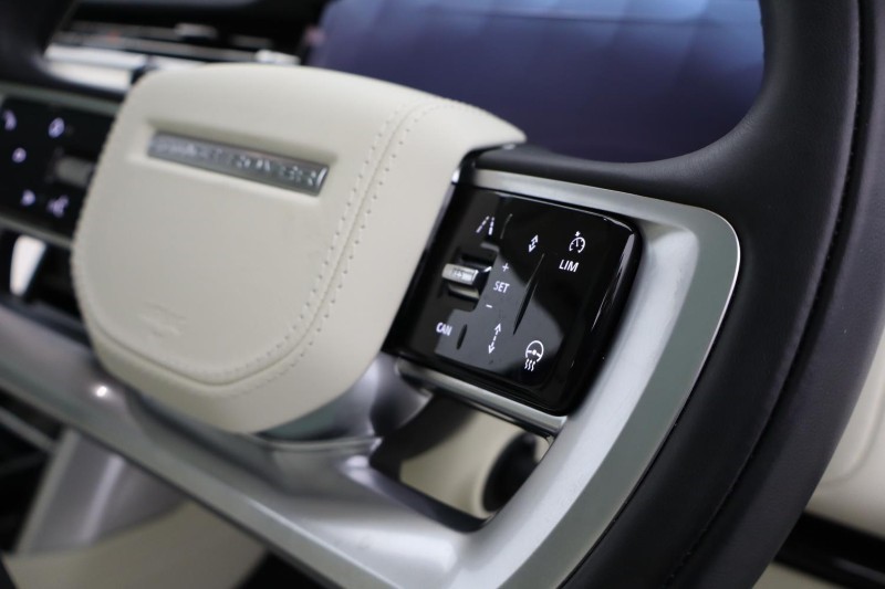 Used Land Rover Range Rover 2024 for sale - 76982516: Photo 44