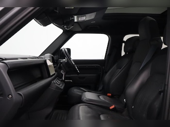Used Land Rover Defender 2022 for sale - 78568604: Photo