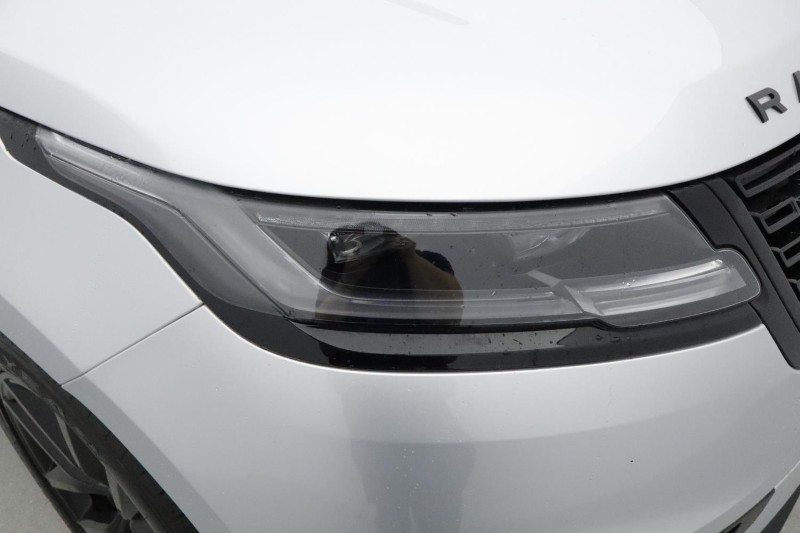 Used Land Rover Range Rover Velar 2025 for sale - 76981486: Photo 17