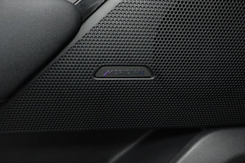 Used Land Rover Range Rover Velar 2025 for sale - 76981486: Photo 39