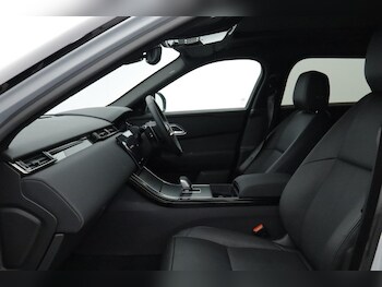 Used Land Rover Range Rover Velar 2025 for sale - 76981486: Photo