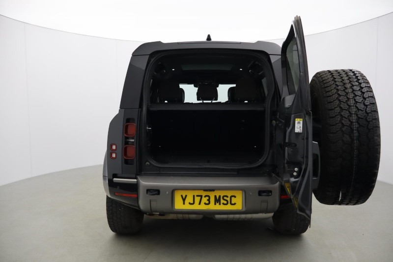Used Land Rover Defender 2024 for sale - 77988573: Photo 10