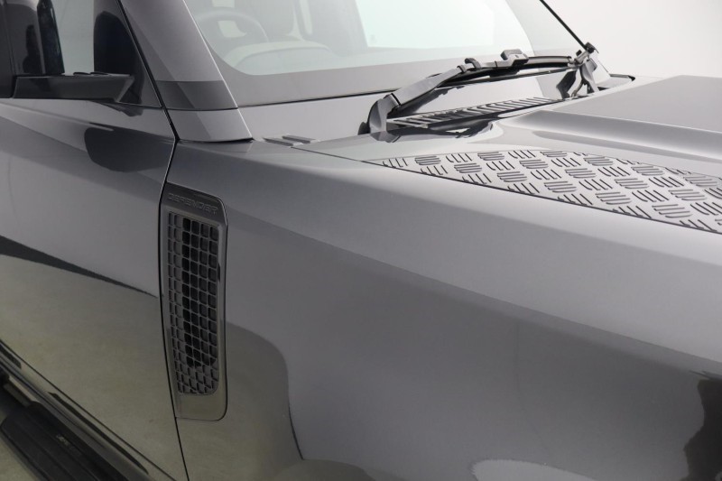 Used Land Rover Defender 2024 for sale - 77988573: Photo 20