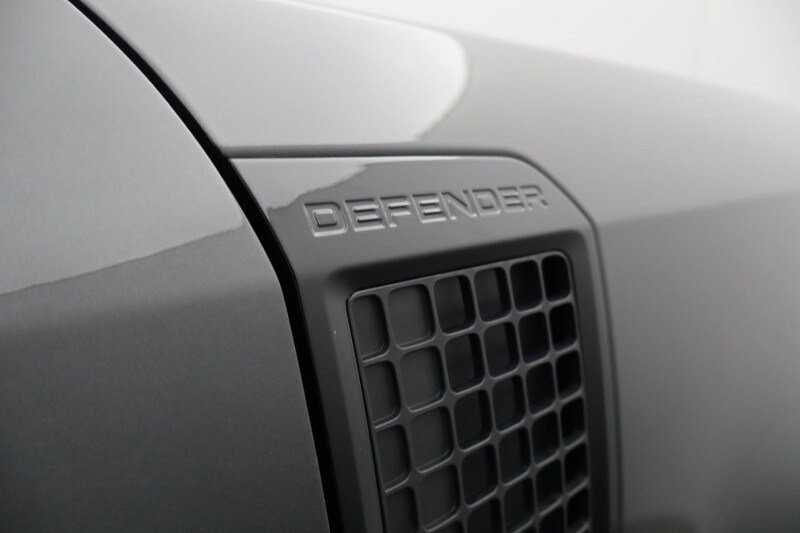 Used Land Rover Defender 2024 for sale - 77988573: Photo 41