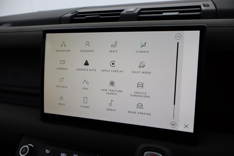 Used Land Rover Defender 2024 for sale - 77988573: Photo 50