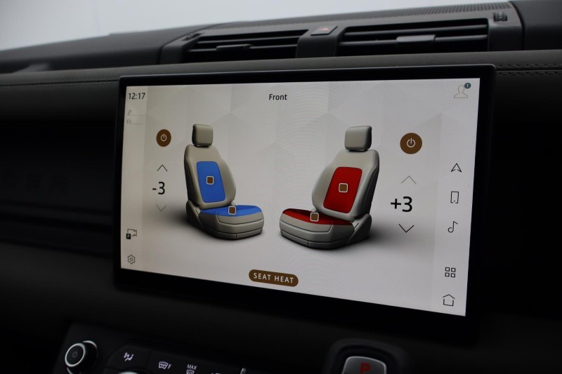 Used Land Rover Defender 2024 for sale - 77988573: Photo 51