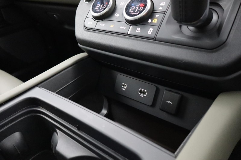 Used Land Rover Defender 2024 for sale - 77988573: Photo 58